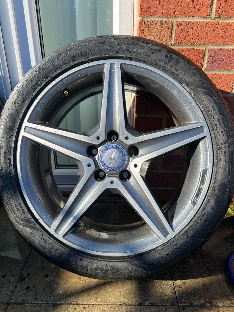 Mercades Amg 18 inch alloy wheels 