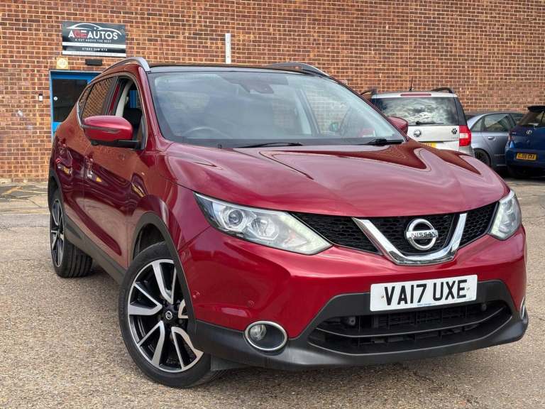 2017 Nissan Qashqai 1.6 dCi Tekna [Non-Panoramic] 5dr 4WD HATCHBACK DIESEL Manual
