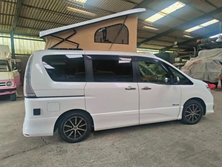  Nissan Serena Campervan  Petrol/Electric Hybrid Automatic