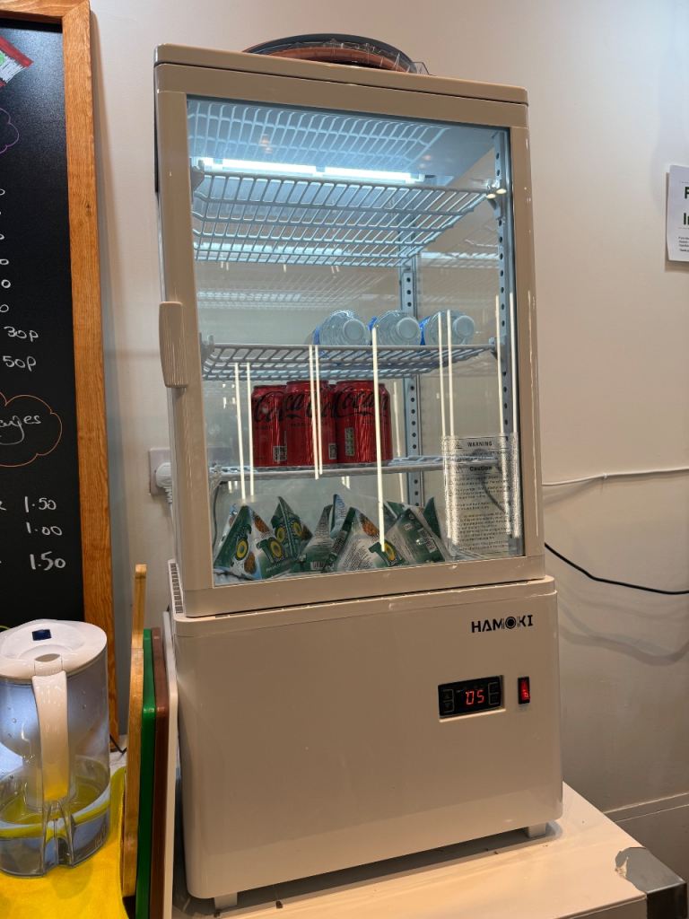 Display counter fridge 