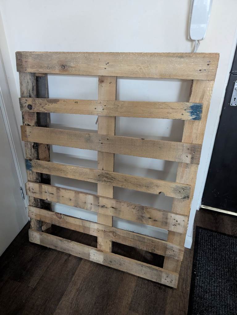 x2 Pallets - FREE