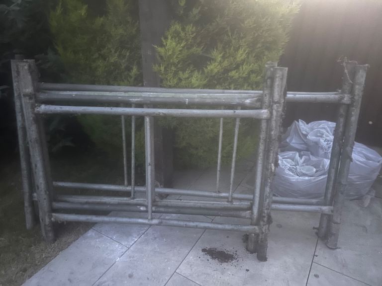 Job lot of scaffolding