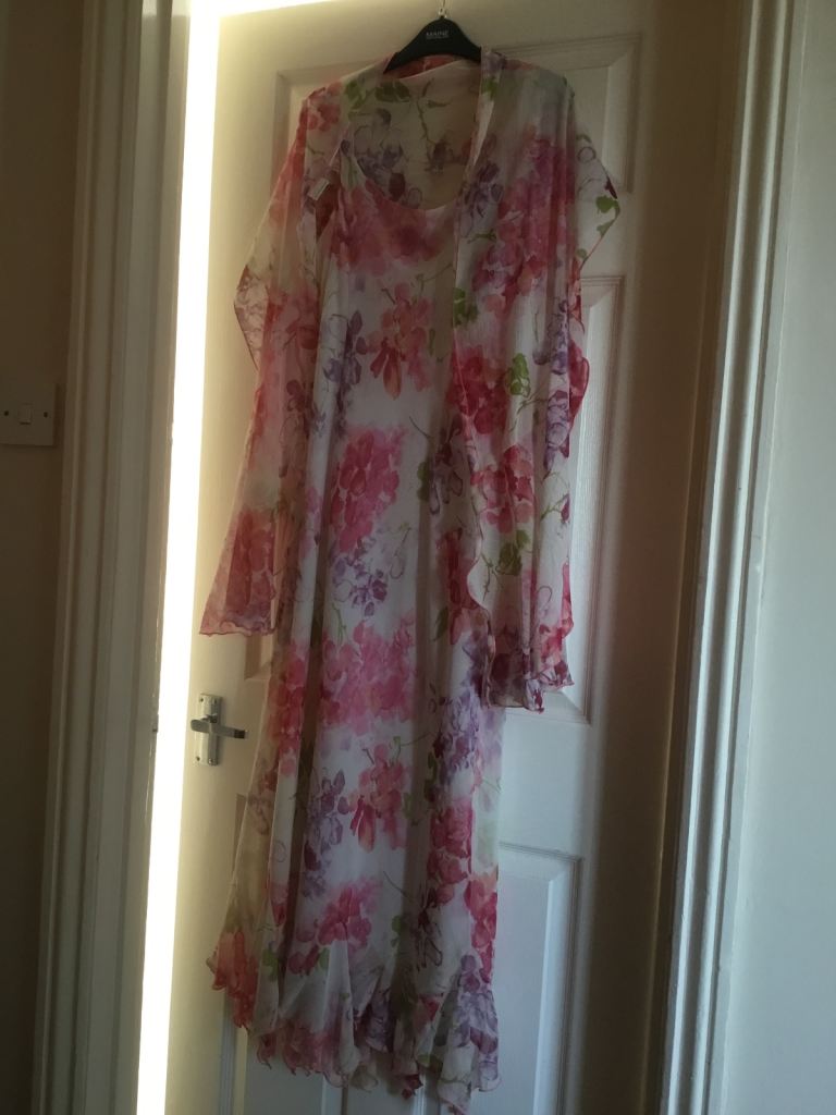 Beautiful size 14 midi dress,stole,jacket, feather hair comb and purse.Wedding outfit.
