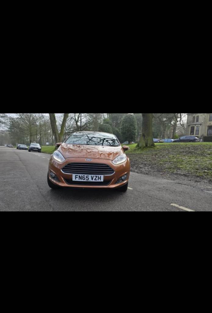Ford, FIESTA, Hatchback, 2015, Semi-Auto, 1597 (cc), 5 doors