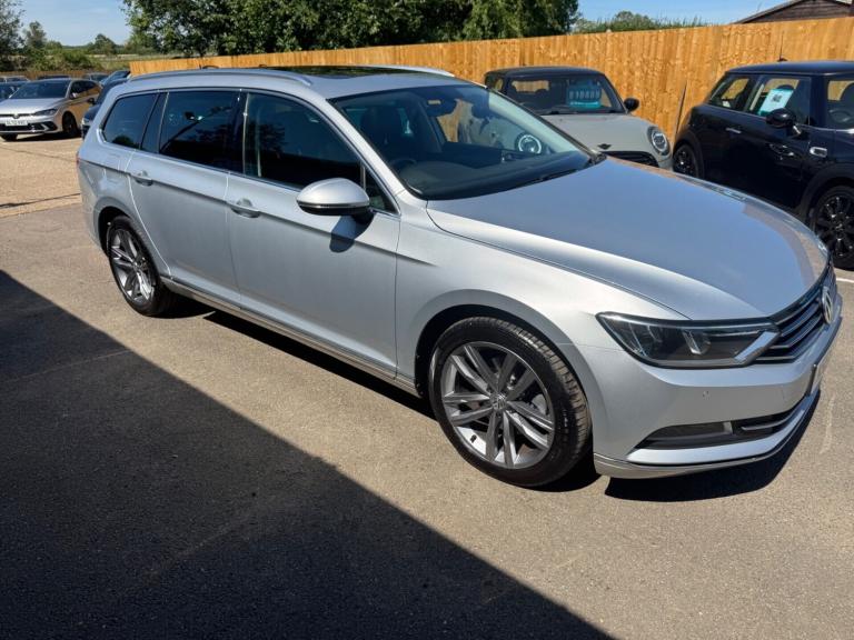 2015 Volkswagen Passat GT TDI BLUEMOTION TECHNOLOGY DSG Estate Diesel Automatic
