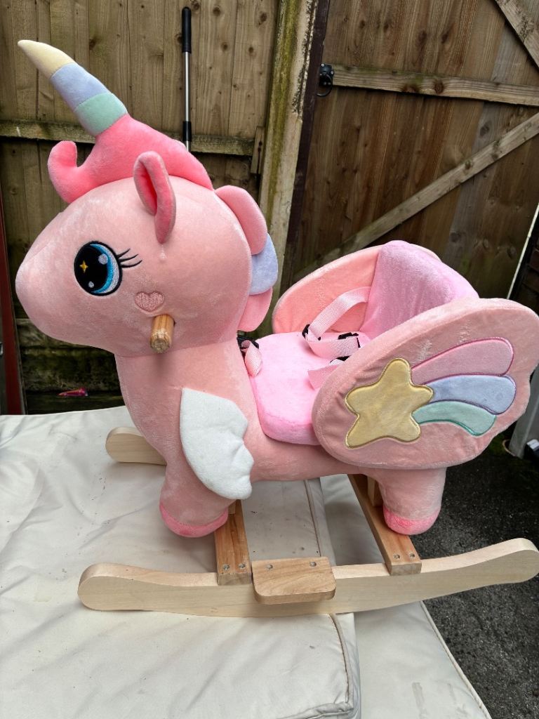 Girls unicorn rocker - great condition 