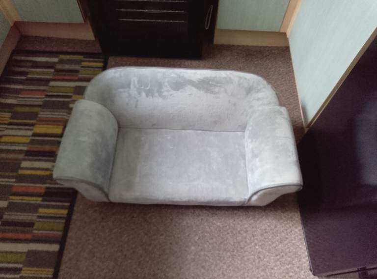 Dog Bed 