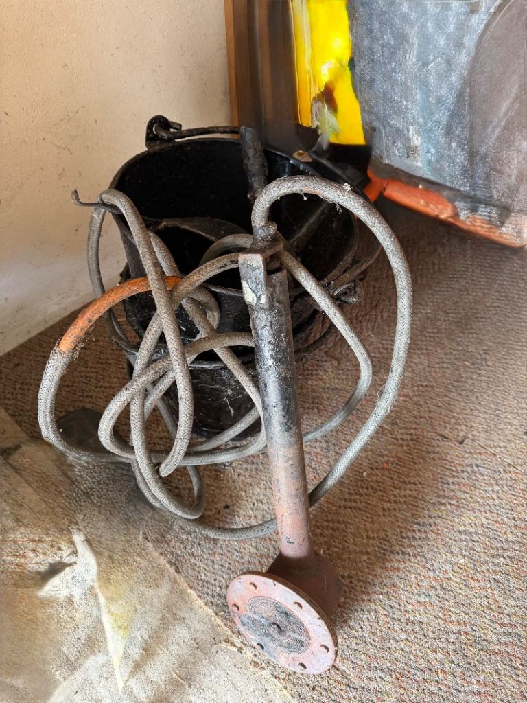 Bitumen Burner & Buckets 