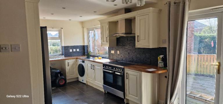 Three dobble bedroom  semi-detached house 