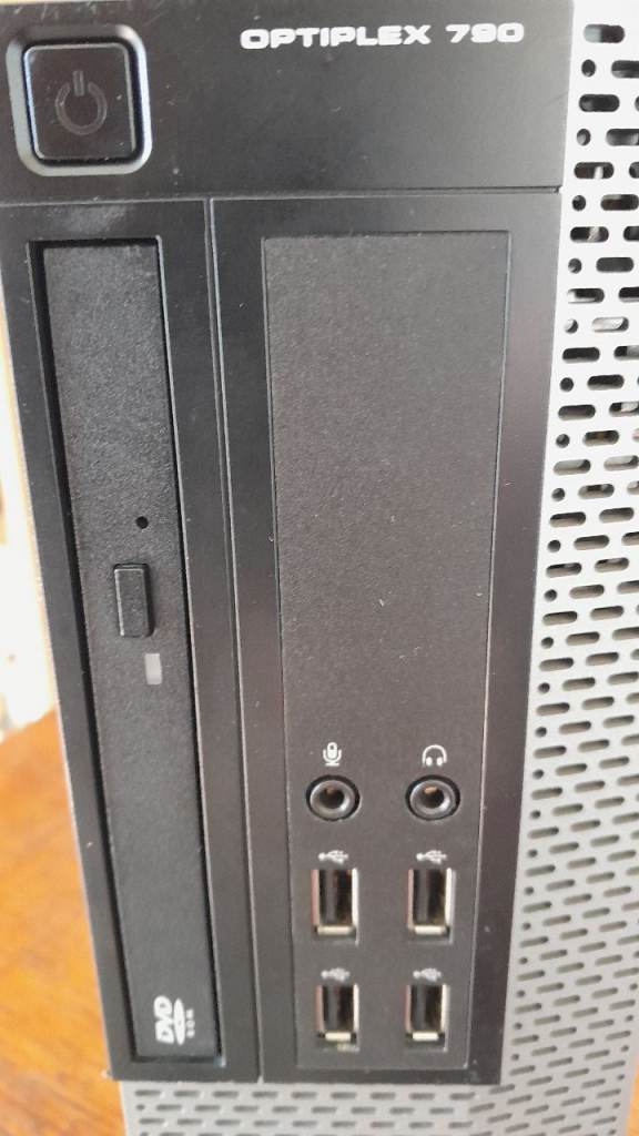 Dell Optiplex 790 Desktop PC Spares or Repair