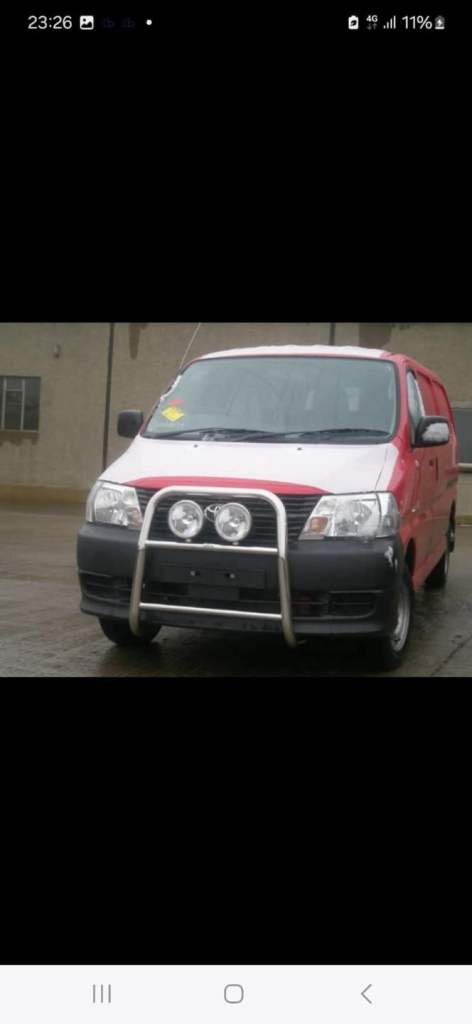 Toyota hiace bull bar 
