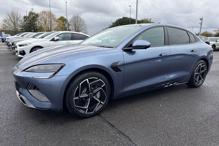 2025 BYD Seal 82.5kWh Excellence Auto AWD 4dr Saloon Automatic