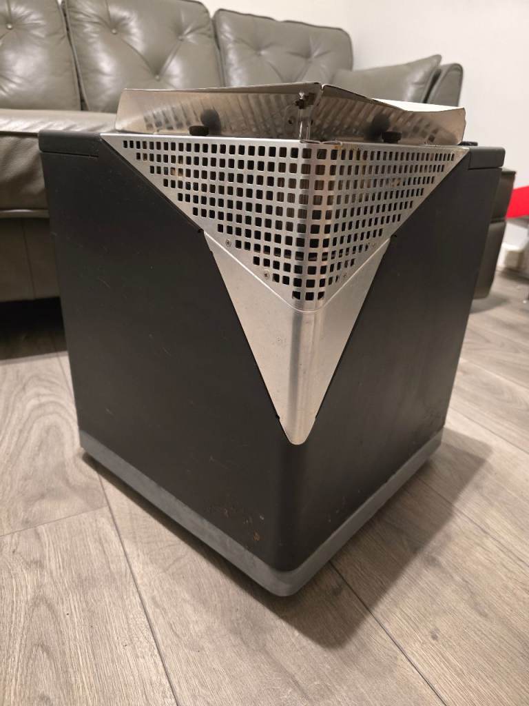 Calor gas cube heater