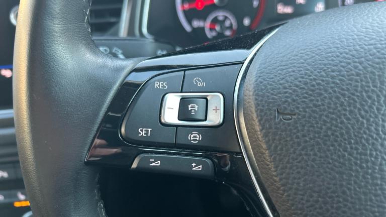 2019 Volkswagen T-Roc 1.5 TSI EVO SE 5dr Petrol Hatchback Hatchback Petrol Manual