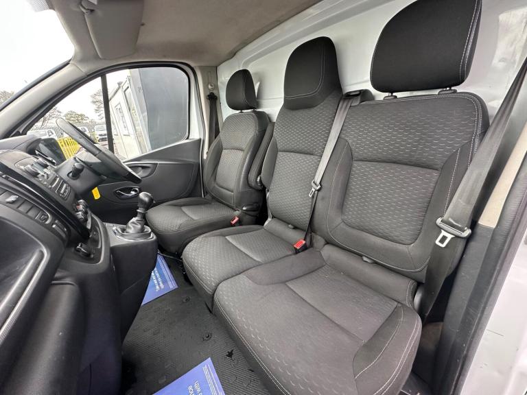 2017 Vauxhall Vivaro 1.6 CDTi 2900 BiTurbo ecoTEC Sportive L2 H1 Euro 6 (s/s) 5dr PANEL VAN Diese...