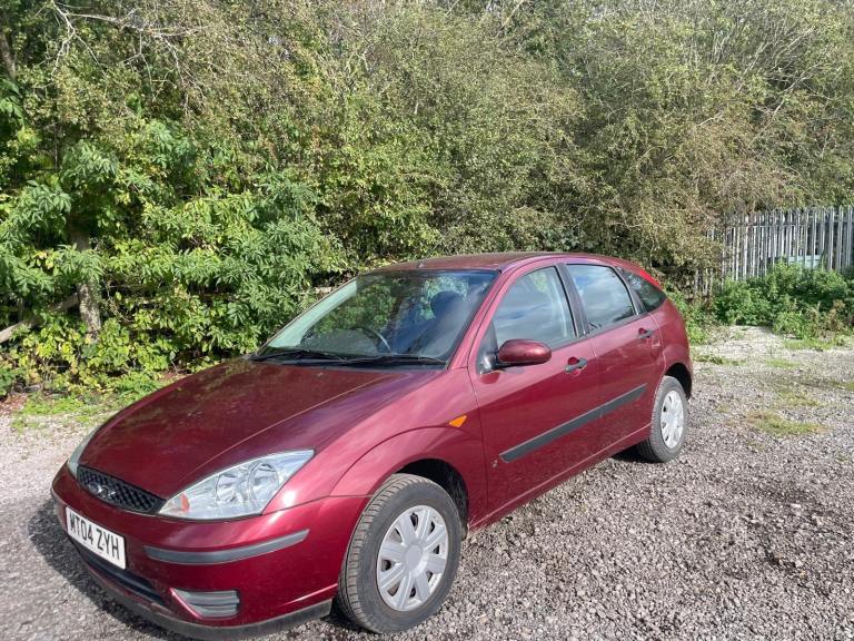 FORD FOCUS 1.4 LX 04 REG RED 5 DOOR GENUINE 33375 MOT JUNE 18TH 2027 LOW INSURANCE 40+MPG