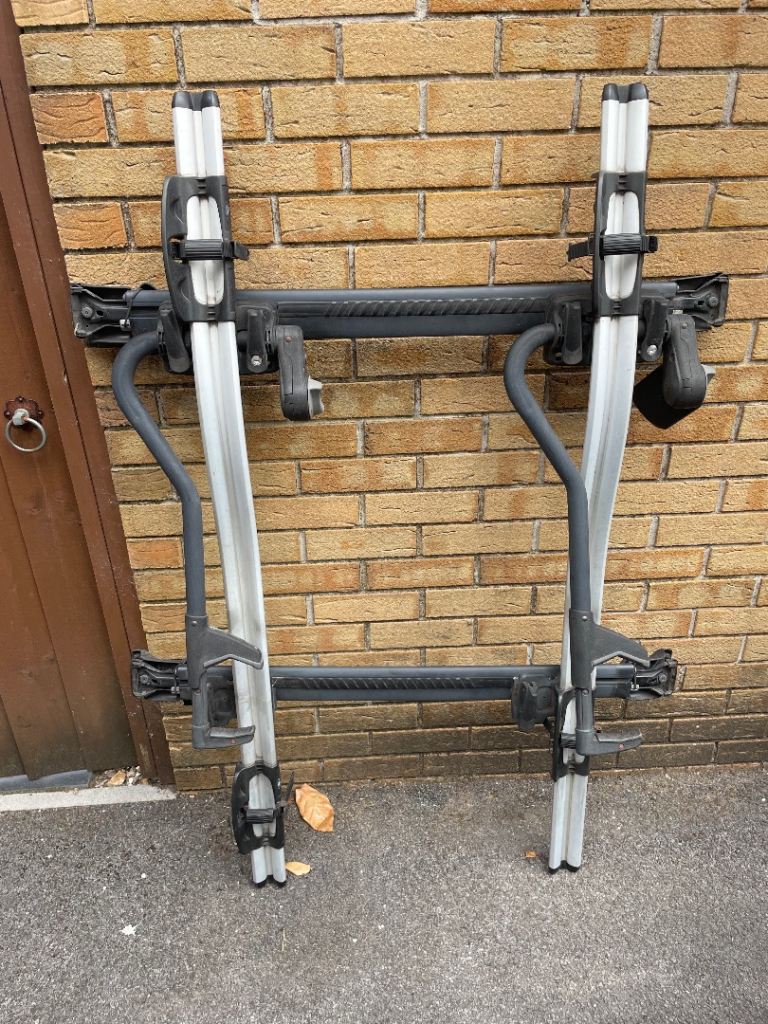 Main dealer land rover freelander  2 roof kit with 2 bike carriers fitted 
