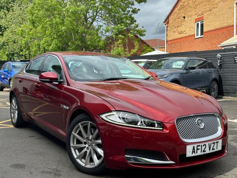  Jaguar XF 2.2d Premium Luxury Auto Euro 5 (s/s) 4dr Diesel Automatic