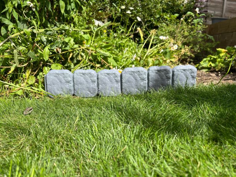 New Coopers of Stortford Grey Cobbled Effect Lawn Edging - Set of 6