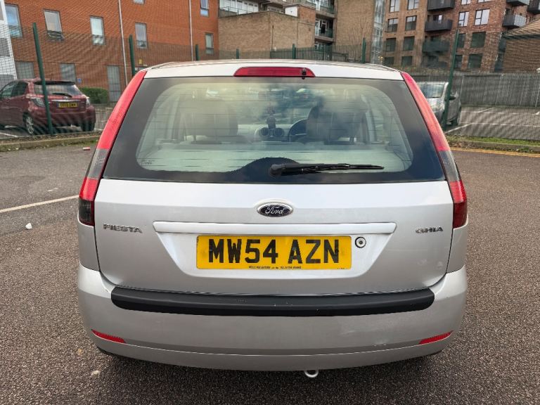 Ford, FIESTA, Hatchback, 2004, Manual, 1388 (cc), 5 doors