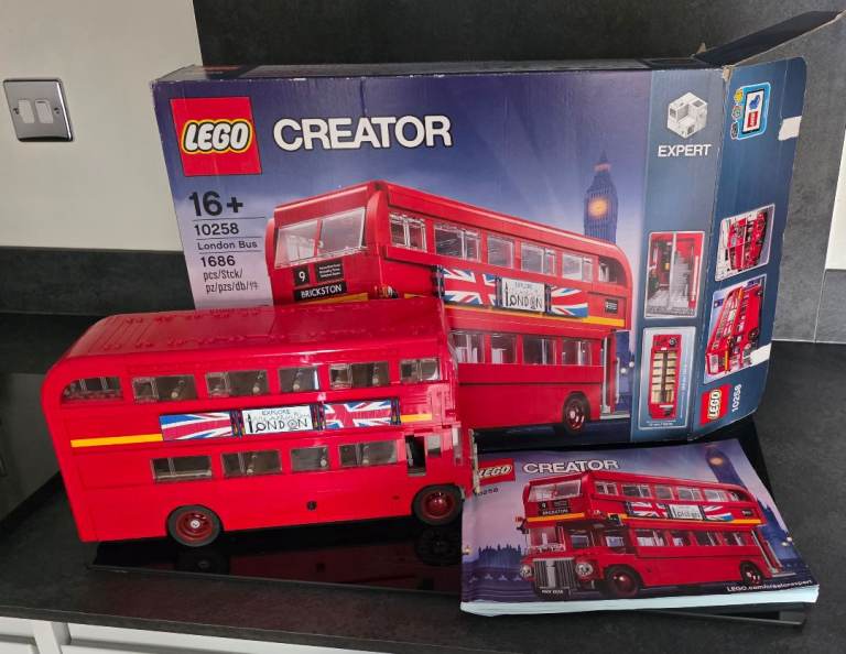 Collectable. LEGO London Bus.