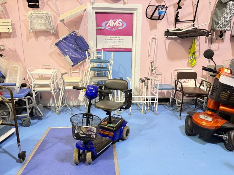 Used - Shoprider Wispa 4mph Compact & Agile Car Boot Mobility Scooter