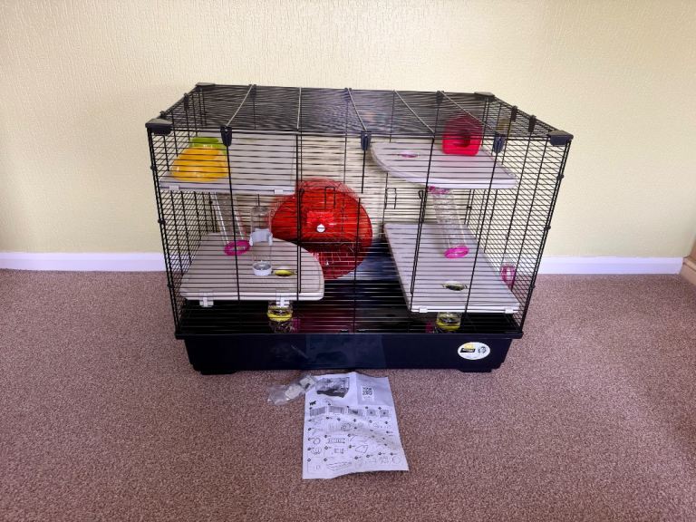 Large hamster cage- as new condition 