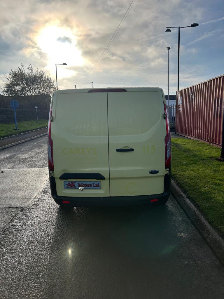 2018 Ford Transit Custom 2.0 TDCi 105ps Low Roof D/Cab Van PANEL VAN Diesel Manual