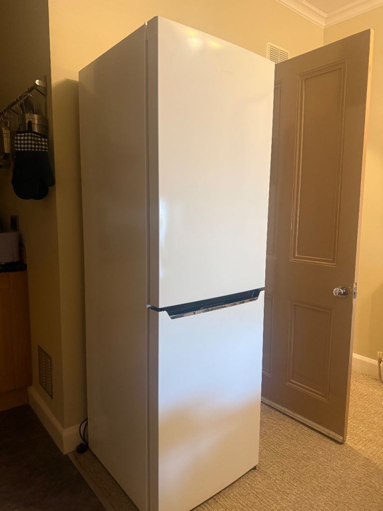 Fridge Freezer Hisense