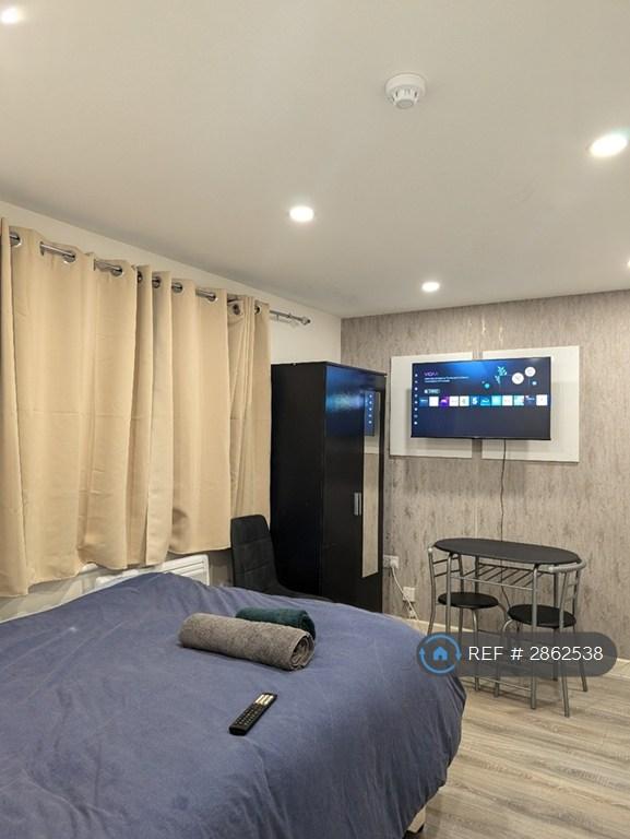 Studio flat in Ramsden Road, Orpington Bromley, BR5 (#2862538)