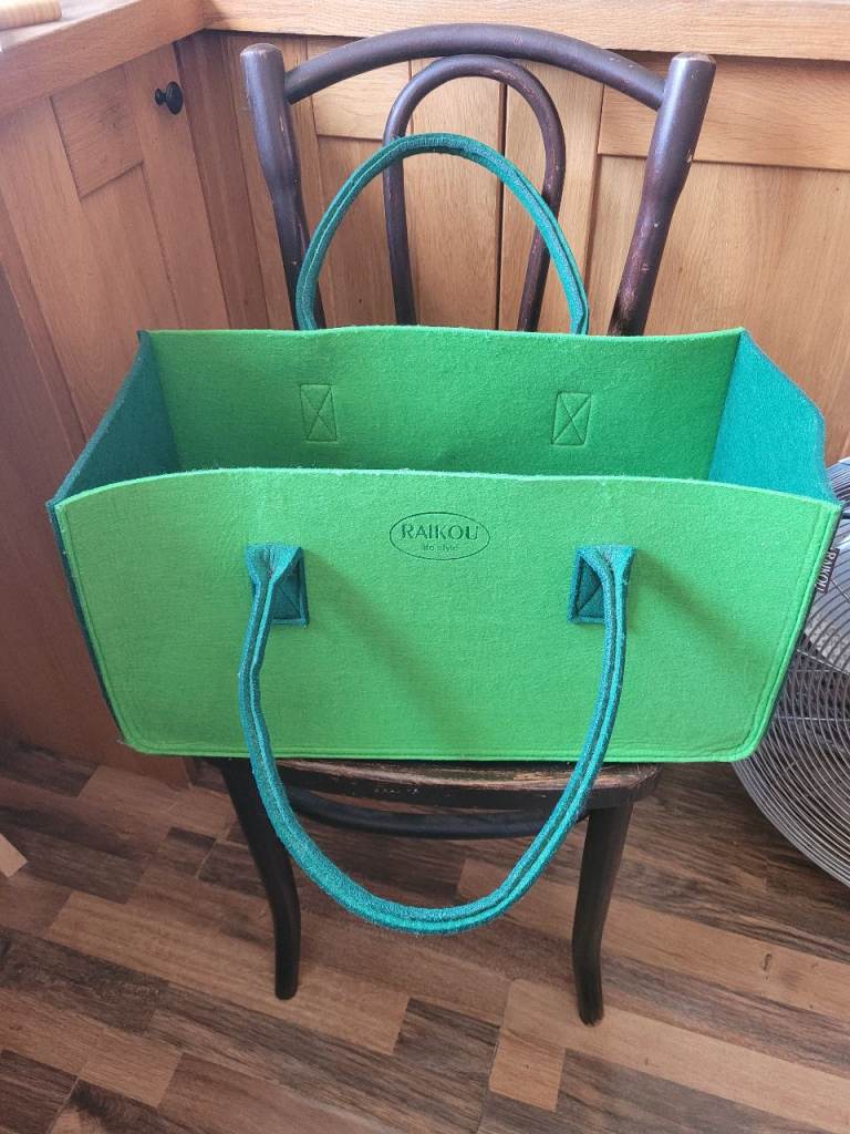 Free felt storage bag