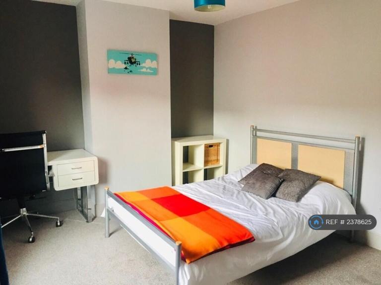 4 bedroom house in Northcote St, Northampton, NN2 (4 bed) (#2378625)