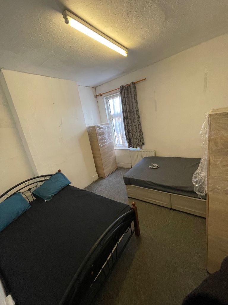 Double room to rent