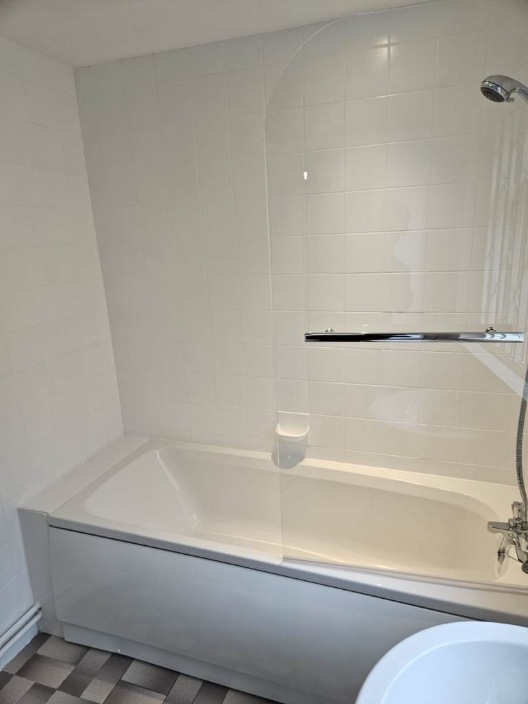 Two bedroom house in excellent condition available for rent in ST1 