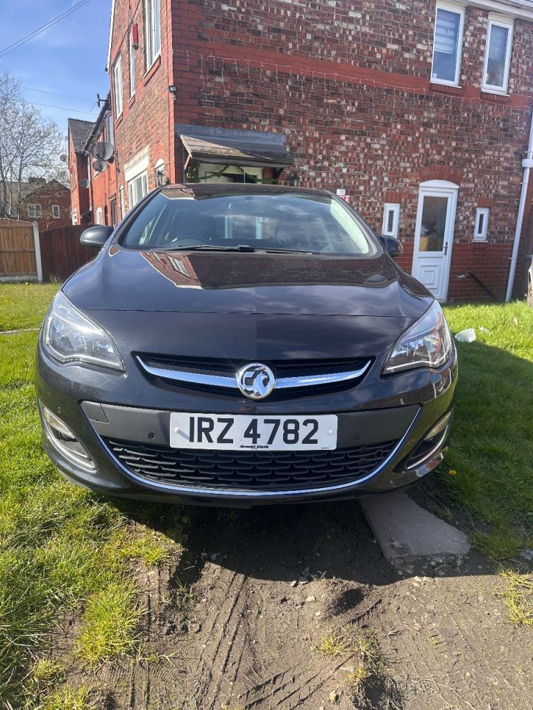 Vauxhall, ASTRA, Hatchback, 2014, Semi-Auto, 1598 (cc), 5 doors