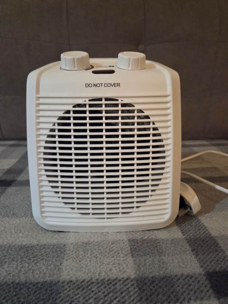 Center 2kW Fan Heater FH-107 – White, Good Condition