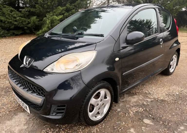 2009 Peugeot 107 Black 1.0 3 Door £20 Road Tax