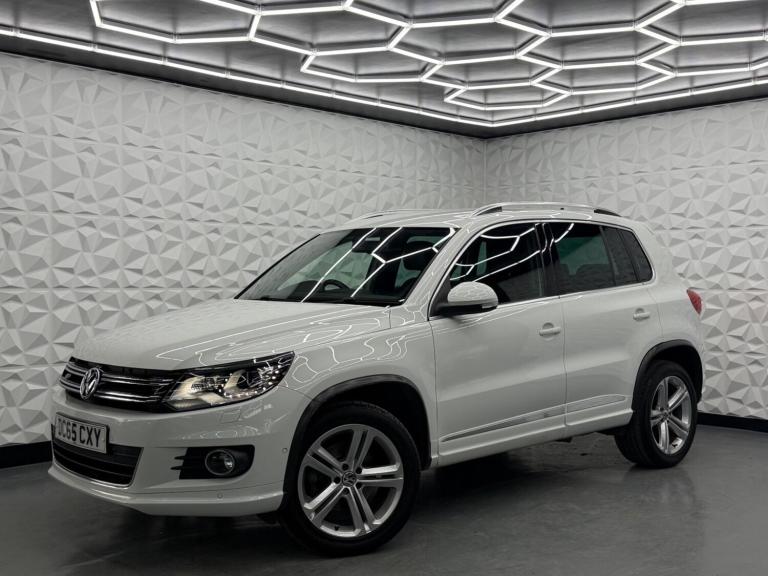 2016 Volkswagen Tiguan 2.0 TDi BlueMotion Tech R-Line Edition 150 5dr ESTATE DIESEL Manual