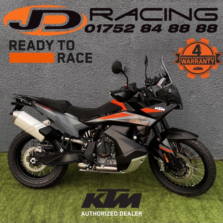KTM 890 ADVENTURE