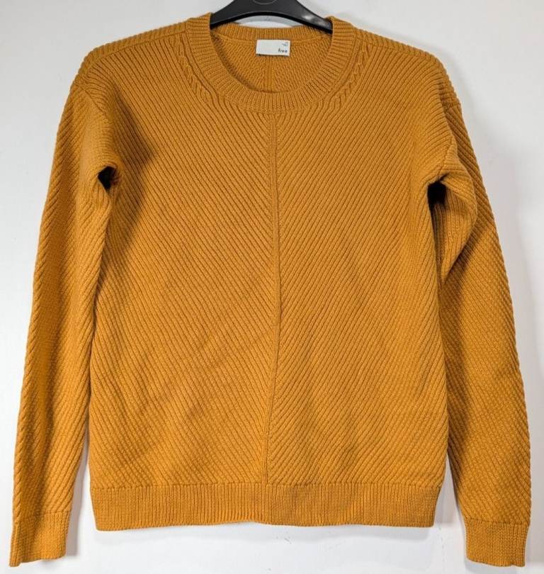 Wilfred Free Sweater Womens XS Yellow Gold Knitted Warm 100% Merino Wool Jumper