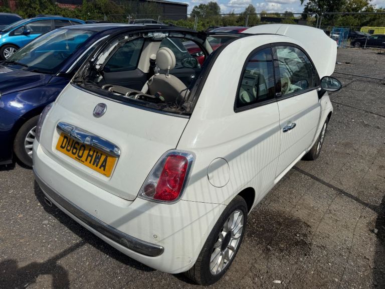 Fiat 500 1.2 2010 white BREAKING FOR PARTS 