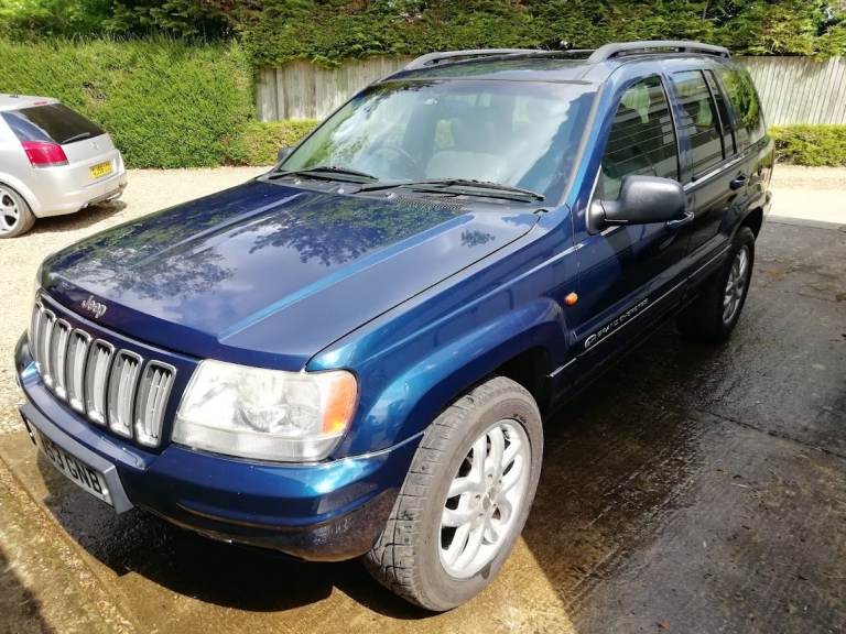 JEEP - GRAND CHEROKEE 4.7 litre V8 OVERLAND - LPG - 2003