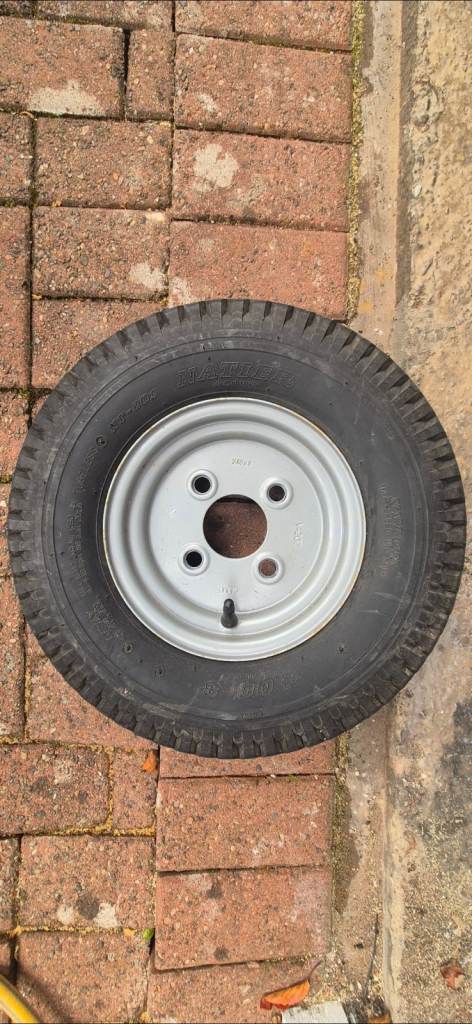 Trailer wheel
