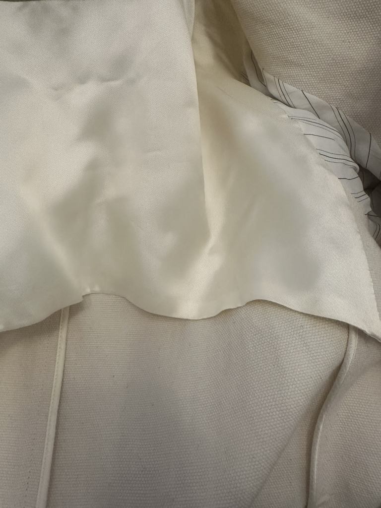 Burberry Trench coat 