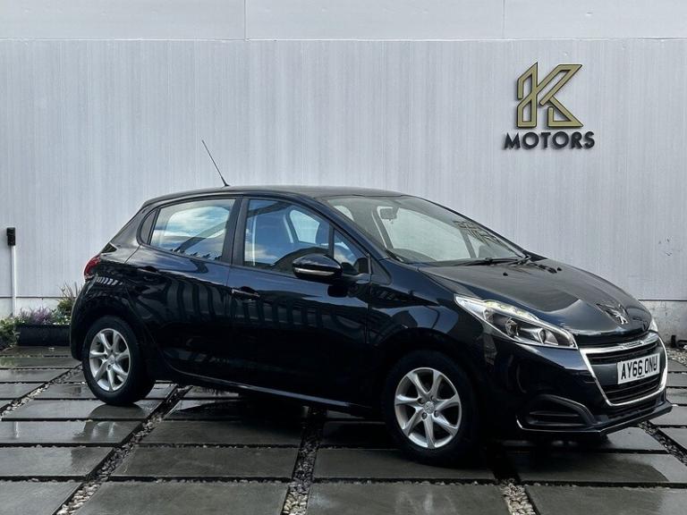  Peugeot 208 1.2 PureTech Active Hatchback 5dr Petrol Manual Euro 6 (82 ps) Hatchback Petrol Manual