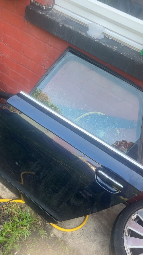 Audi a6 2008 Both Rear doors 