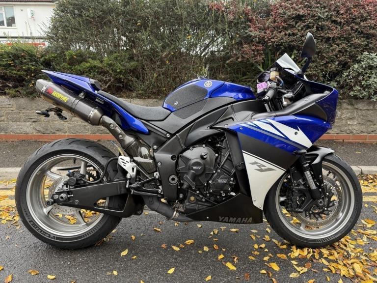 YAMAHA R1 2009 BIG BANG 