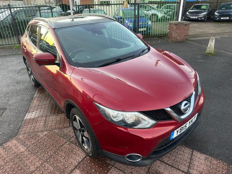 2015 Nissan Qashqai 1.2 DiG-T N-Tec+ 5dr HATCHBACK PETROL Manual