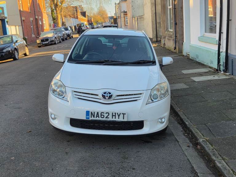 Toyota auris 2012 1.3