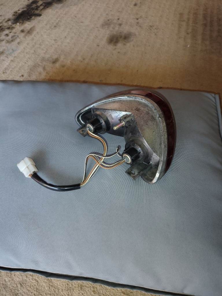 TL1000R K1 tail light